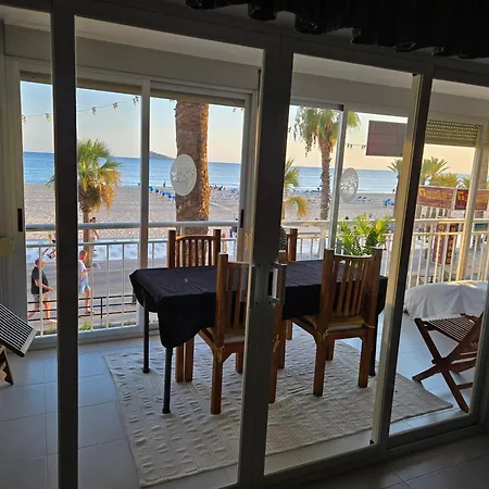 Primera Linea Playa شقة بينايدورم